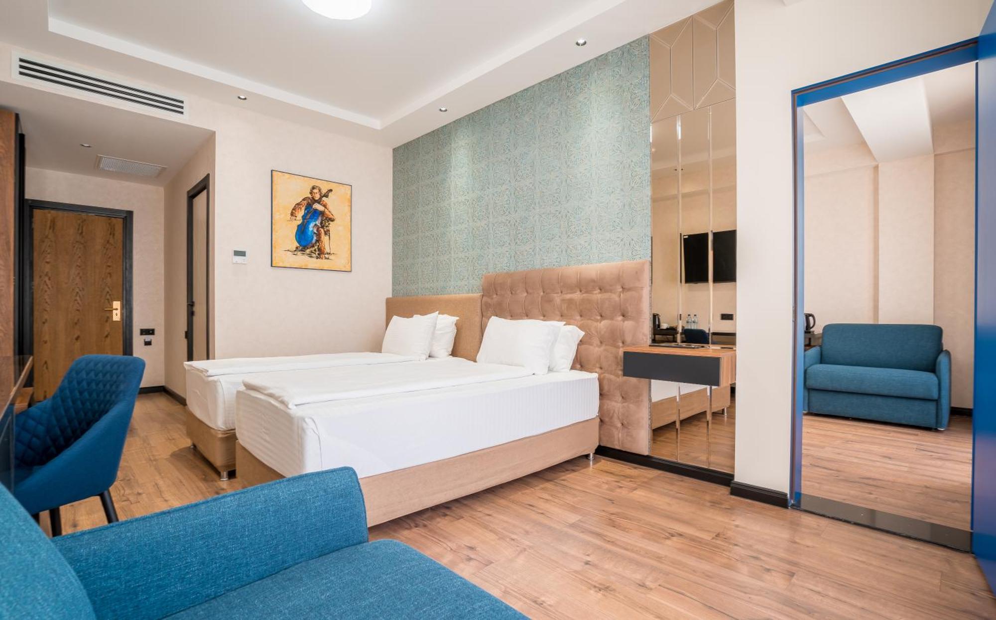 Olympus Hotel By Umbrella Tbilisi Ngoại thất bức ảnh