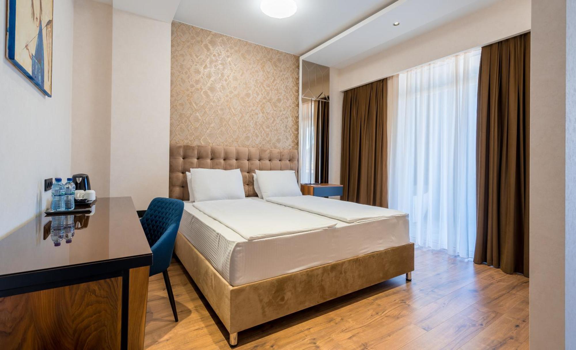 Olympus Hotel By Umbrella Tbilisi Ngoại thất bức ảnh