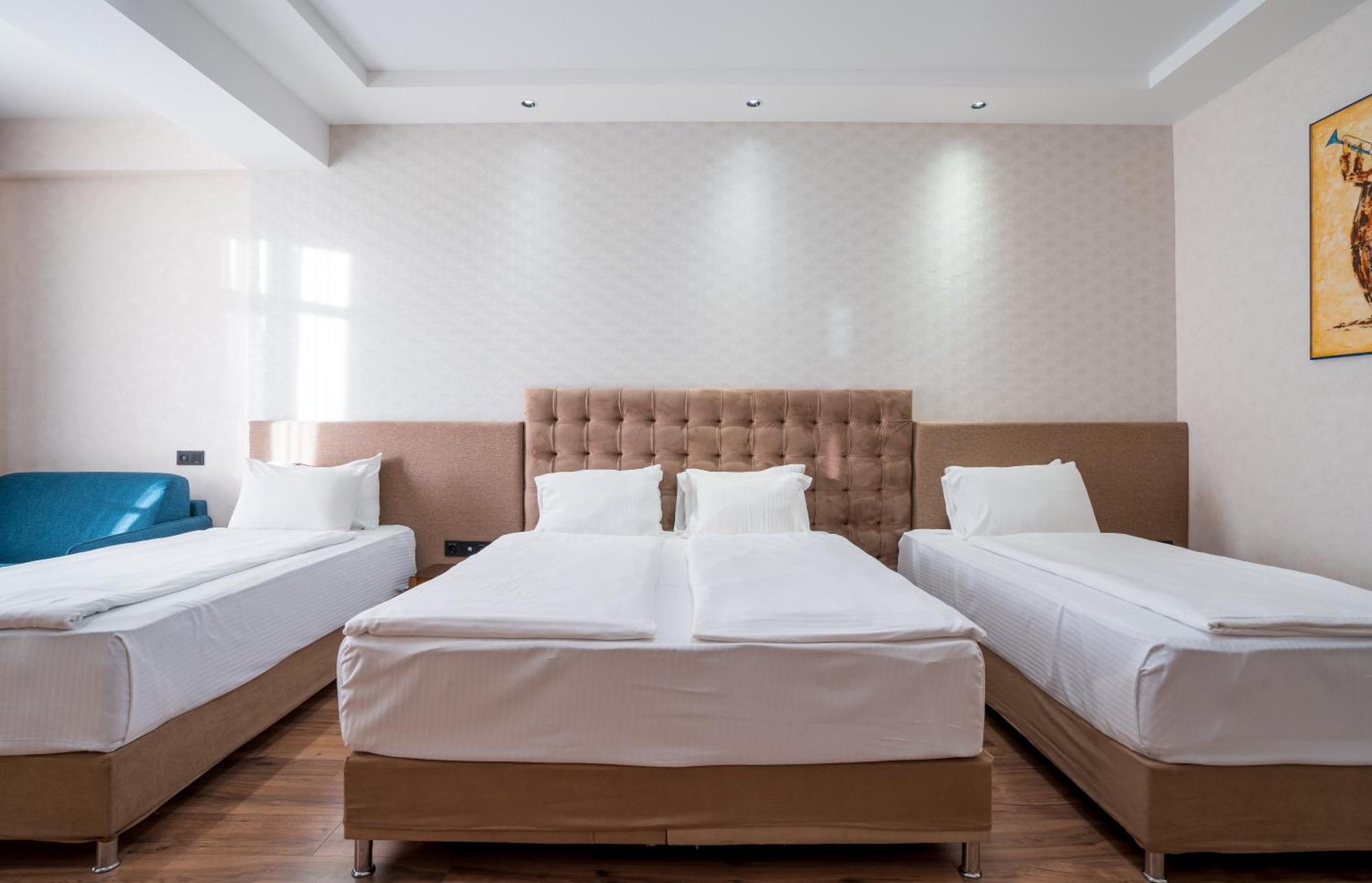 Olympus Hotel By Umbrella Tbilisi Ngoại thất bức ảnh